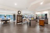 https://images.listonce.com.au/custom/160x/listings/31-tanbridge-way-warranwood-vic-3134/350/01734350_img_06.jpg?6GMt_3HDFZY