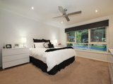 https://images.listonce.com.au/custom/160x/listings/31-the-avenue-montrose-vic-3765/373/01524373_img_07.jpg?yOhuH47jnp4