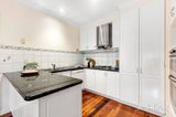 https://images.listonce.com.au/custom/160x/listings/31-vasey-avenue-mount-waverley-vic-3149/987/01866987_img_04.jpg?Z76uWm-COUo