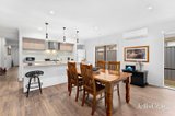https://images.listonce.com.au/custom/160x/listings/31-walters-way-alfredton-vic-3350/671/01770671_img_03.jpg?DmckP7Qo44Q