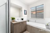 https://images.listonce.com.au/custom/160x/listings/31-walters-way-alfredton-vic-3350/671/01770671_img_11.jpg?Xf22eoneAyA