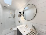 https://images.listonce.com.au/custom/160x/listings/31-wellington-street-geelong-west-vic-3218/768/01921768_img_11.jpg?blgQeki3W1M