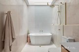 https://images.listonce.com.au/custom/160x/listings/31-winifred-street-pascoe-vale-south-vic-3044/126/01890126_img_11.jpg?glx_mABOhk0