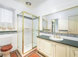 https://images.listonce.com.au/custom/160x/listings/31-yongala-street-balwyn-vic-3103/626/01733626_img_04.jpg?xL4OvzbiXYk