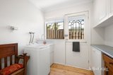 https://images.listonce.com.au/custom/160x/listings/31-york-road-mount-evelyn-vic-3796/338/01973338_img_13.jpg?uJL5352pMnU