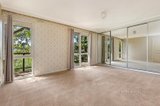 https://images.listonce.com.au/custom/160x/listings/310-ashbourne-road-woodend-vic-3442/045/01898045_img_11.jpg?1os6hOtXGPE