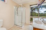 https://images.listonce.com.au/custom/160x/listings/310-ashbourne-road-woodend-vic-3442/045/01898045_img_14.jpg?tVshvuczCRM