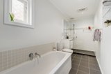 https://images.listonce.com.au/custom/160x/listings/310-barkers-road-hawthorn-vic-3122/781/00311781_img_07.jpg?Mt07sFPc3ZM