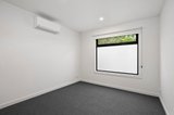 https://images.listonce.com.au/custom/160x/listings/310-ellen-road-mooroolbark-vic-3138/689/01875689_img_07.jpg?oIEb7lpfSTY