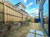 https://images.listonce.com.au/custom/160x/listings/310-gwynne-street-mount-waverley-vic-3149/913/01651913_img_10.jpg?K_fylMqYx1k