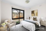 https://images.listonce.com.au/custom/160x/listings/310-tyndall-street-surrey-hills-vic-3127/975/01926975_img_06.jpg?JOIecRnCvvY