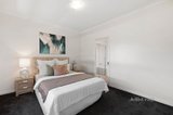 https://images.listonce.com.au/custom/160x/listings/310-wilsons-lane-lilydale-vic-3140/570/01609570_img_05.jpg?7AC40hKQB20