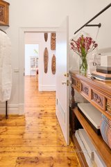https://images.listonce.com.au/custom/160x/listings/310129-fitzroy-street-st-kilda-vic-3182/714/01773714_img_17.jpg?qJ-kSexvgBY
