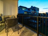 https://images.listonce.com.au/custom/160x/listings/3105-7-irving-avenue-box-hill-vic-3128/321/01626321_img_02.jpg?4hD-G0Lv4vY