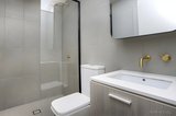 https://images.listonce.com.au/custom/160x/listings/3109-shuter-street-moonee-ponds-vic-3039/028/01681028_img_11.jpg?WXiBG4FBLF8