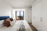 https://images.listonce.com.au/custom/160x/listings/311-beach-street-port-melbourne-vic-3207/063/01812063_img_06.jpg?MANDzIujSn4