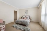 https://images.listonce.com.au/custom/160x/listings/311-chippewa-avenue-donvale-vic-3111/148/01171148_img_07.jpg?QdO9YsfeBGM