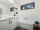 https://images.listonce.com.au/custom/160x/listings/311-elmo-road-montmorency-vic-3094/474/00981474_img_12.jpg?USDuyNkBN3I