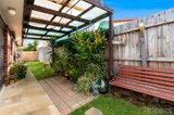 https://images.listonce.com.au/custom/160x/listings/311-henderson-drive-lara-vic-3212/731/01281731_img_07.jpg?12XQ8BKdw-E