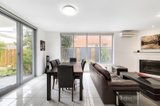 https://images.listonce.com.au/custom/160x/listings/311-murrumbeena-road-murrumbeena-vic-3163/247/00733247_img_03.jpg?4C2tgYk9Yq4