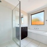 https://images.listonce.com.au/custom/160x/listings/311-pitman-street-newcomb-vic-3219/927/01901927_img_03.jpg?FpSHZkaxnTQ