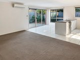 https://images.listonce.com.au/custom/160x/listings/311-pitman-street-newcomb-vic-3219/927/01901927_img_05.jpg?vJlfsUoG8oc