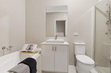 https://images.listonce.com.au/custom/160x/listings/3110-112-nell-street-greensborough-vic-3088/203/01682203_img_08.jpg?DUUmg6QDOe4