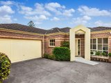 https://images.listonce.com.au/custom/160x/listings/3111-strabane-avenue-balwyn-vic-3103/903/01721903_img_01.jpg?olLuCf73DKo
