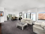 https://images.listonce.com.au/custom/160x/listings/3113-ormond-esplanade-elwood-vic-3184/616/01793616_img_01.jpg?8vanxhcVoGU