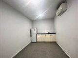 https://images.listonce.com.au/custom/160x/listings/3114-balliang-street-south-geelong-vic-3220/161/01913161_img_16.jpg?ml2XwO9Ukww