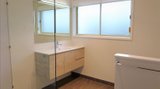 https://images.listonce.com.au/custom/160x/listings/3117-mountain-view-road-briar-hill-vic-3088/592/01737592_img_04.jpg?a9mpJougG50