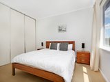 https://images.listonce.com.au/custom/160x/listings/3117-tennyson-street-elwood-vic-3184/866/01793866_img_06.jpg?mW9lqIc8yDg