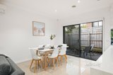 https://images.listonce.com.au/custom/160x/listings/312-moore-avenue-croydon-vic-3136/284/01644284_img_08.jpg?mt_EYYsjB2M