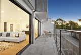 https://images.listonce.com.au/custom/160x/listings/3121-mitcham-road-donvale-vic-3111/768/01916768_img_08.jpg?YF_OuGkHPxE