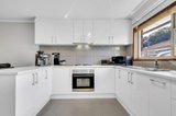 https://images.listonce.com.au/custom/160x/listings/3127-minerva-road-herne-hill-vic-3218/719/01698719_img_03.jpg?bukDYhgdnqc