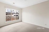 https://images.listonce.com.au/custom/160x/listings/3129-mountain-view-road-briar-hill-vic-3088/215/01916215_img_06.jpg?GXqv75i50iw