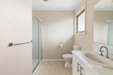 https://images.listonce.com.au/custom/160x/listings/3129-mountain-view-road-briar-hill-vic-3088/215/01916215_img_10.jpg?3h0u16JaH2g