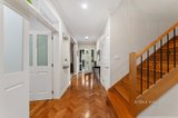 https://images.listonce.com.au/custom/160x/listings/313-calvin-crescent-doncaster-east-vic-3109/960/01161960_img_02.jpg?2ZBv6RUhU3A