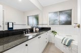 https://images.listonce.com.au/custom/160x/listings/313-dean-avenue-mount-waverley-vic-3149/187/01906187_img_11.jpg?etAlbdjUdso