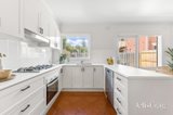 https://images.listonce.com.au/custom/160x/listings/3131-locksley-road-eaglemont-vic-3084/627/01815627_img_05.jpg?LQfI5k_Lw18