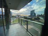 https://images.listonce.com.au/custom/160x/listings/31313-point-park-crescent-docklands-vic-3008/256/01779256_img_04.jpg?6EOUbakpK1k