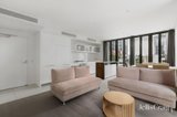 https://images.listonce.com.au/custom/160x/listings/31313-point-park-crescent-docklands-vic-3008/802/01990802_img_01.jpg?Hj-Z20o_PpU