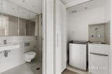 https://images.listonce.com.au/custom/160x/listings/31313-point-park-crescent-docklands-vic-3008/802/01990802_img_06.jpg?Yj0or99uxCA