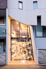 https://images.listonce.com.au/custom/160x/listings/313300-young-street-fitzroy-vic-3065/806/01905806_img_11.jpg?Agc7Tgc15B4