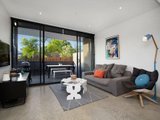 https://images.listonce.com.au/custom/160x/listings/3136-church-street-hawthorn-vic-3122/328/01685328_img_02.jpg?_jsPUKp_vVs