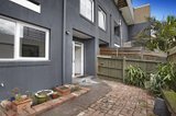 https://images.listonce.com.au/custom/160x/listings/314-16-lennon-street-parkville-vic-3052/501/00110501_img_05.jpg?DIyCFwxSMiM