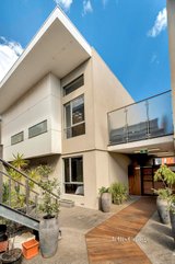 https://images.listonce.com.au/custom/160x/listings/314-albert-street-northcote-vic-3070/253/01438253_img_13.jpg?QZIzNFVnu8o