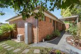 https://images.listonce.com.au/custom/160x/listings/314-illoura-avenue-ringwood-east-vic-3135/355/00610355_img_09.jpg?JGZOoJOu3H4