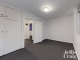 https://images.listonce.com.au/custom/160x/listings/314-may-road-toorak-vic-3142/157/01541157_img_04.jpg?MaLpGXx7-u0