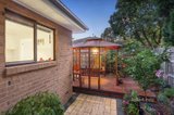 https://images.listonce.com.au/custom/160x/listings/314-shady-grove-nunawading-vic-3131/160/01327160_img_09.jpg?NKmq3HSCRCc